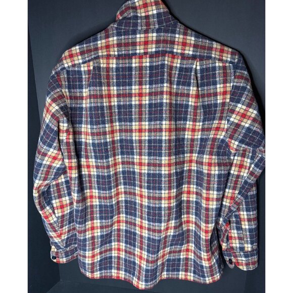 Vintage Pendleton Virgin Wool Board Button Shirt Mens L Plaid Loop USA Made - Picture 3 of 6